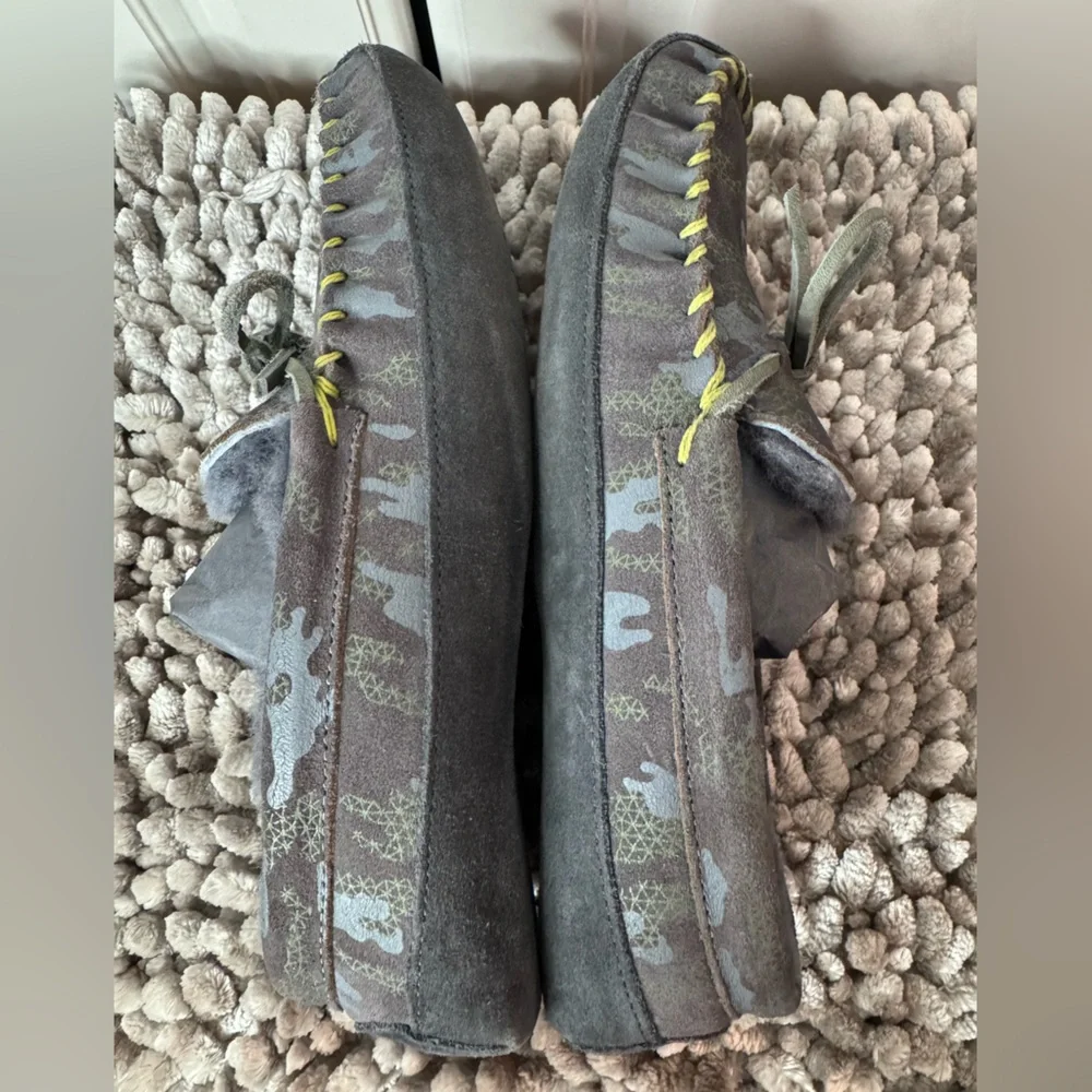 L.L. Bean Kids' Wicked Good Slippers